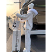 女奶油糖果冬季 外套上衣裤 新款 时尚 韩版 百搭连帽毛领套装 宽松长袖