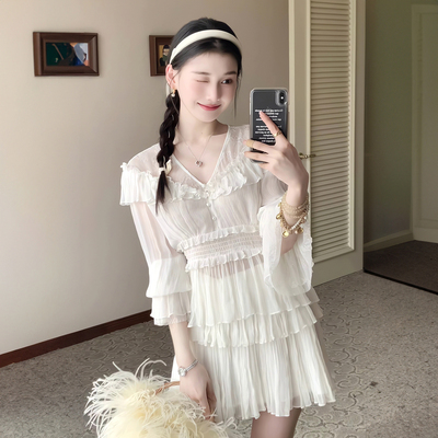 气质纯欲收腰不规则绝美裙子