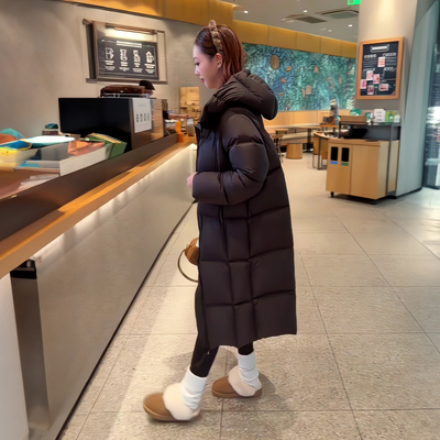 2025新款加厚轻薄过膝羽绒服女