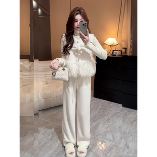 米白色羊毛马甲外套女气质小香风2026冬季新款设计感短款气质坎肩