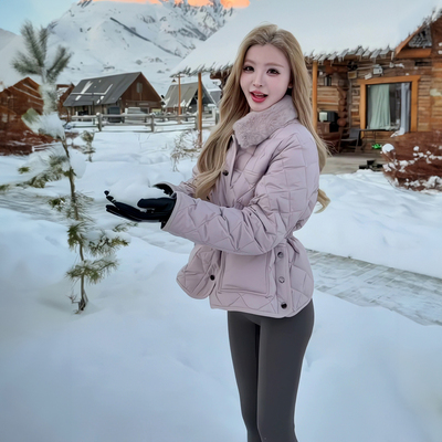 韩版减龄翻领菱格收腰羽绒棉服女