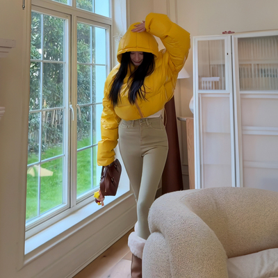 肯豆短款连帽黄色羽绒服女冬季