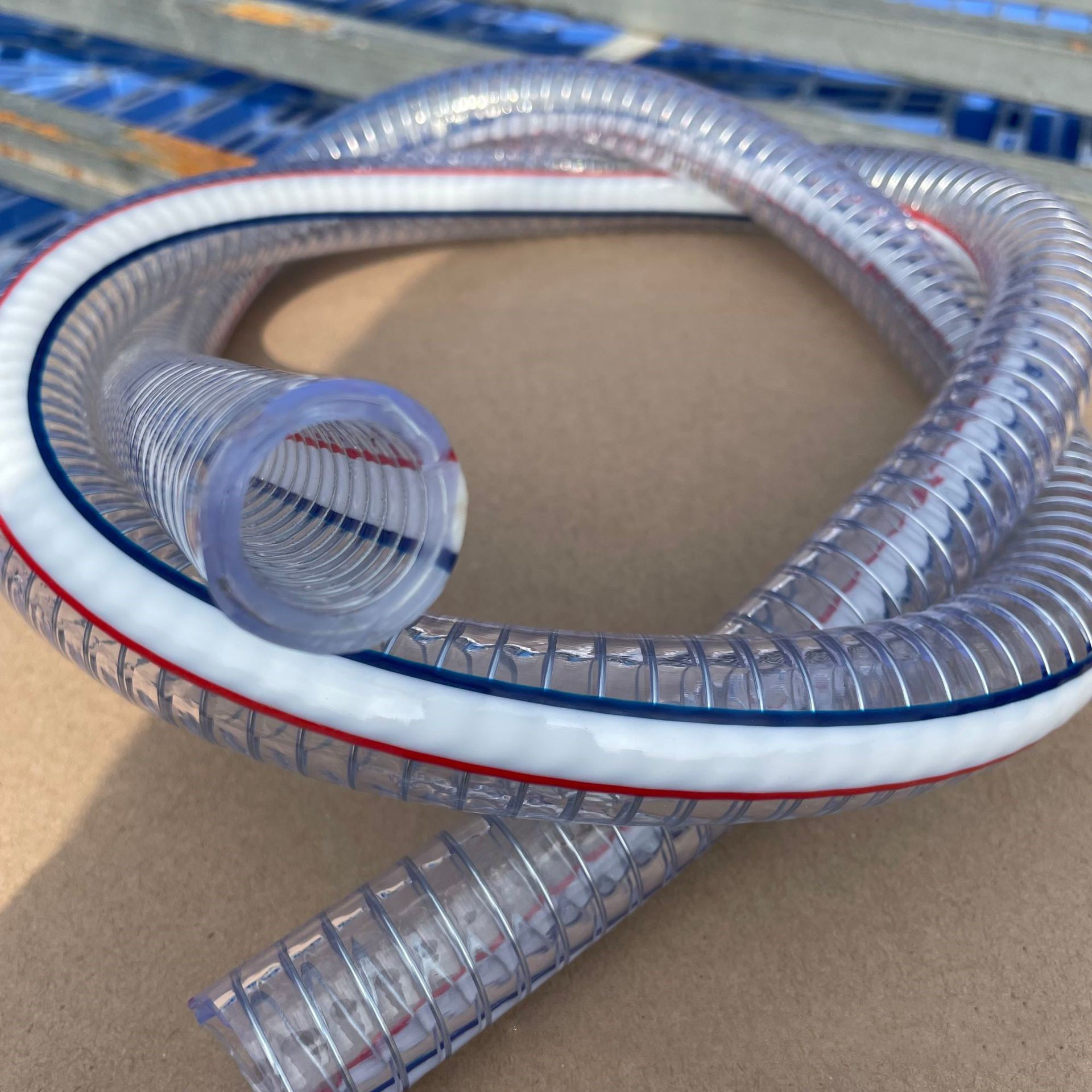 pvc钢丝软管水管透明螺旋增强软管加厚油管水管一寸4分钢丝塑料管