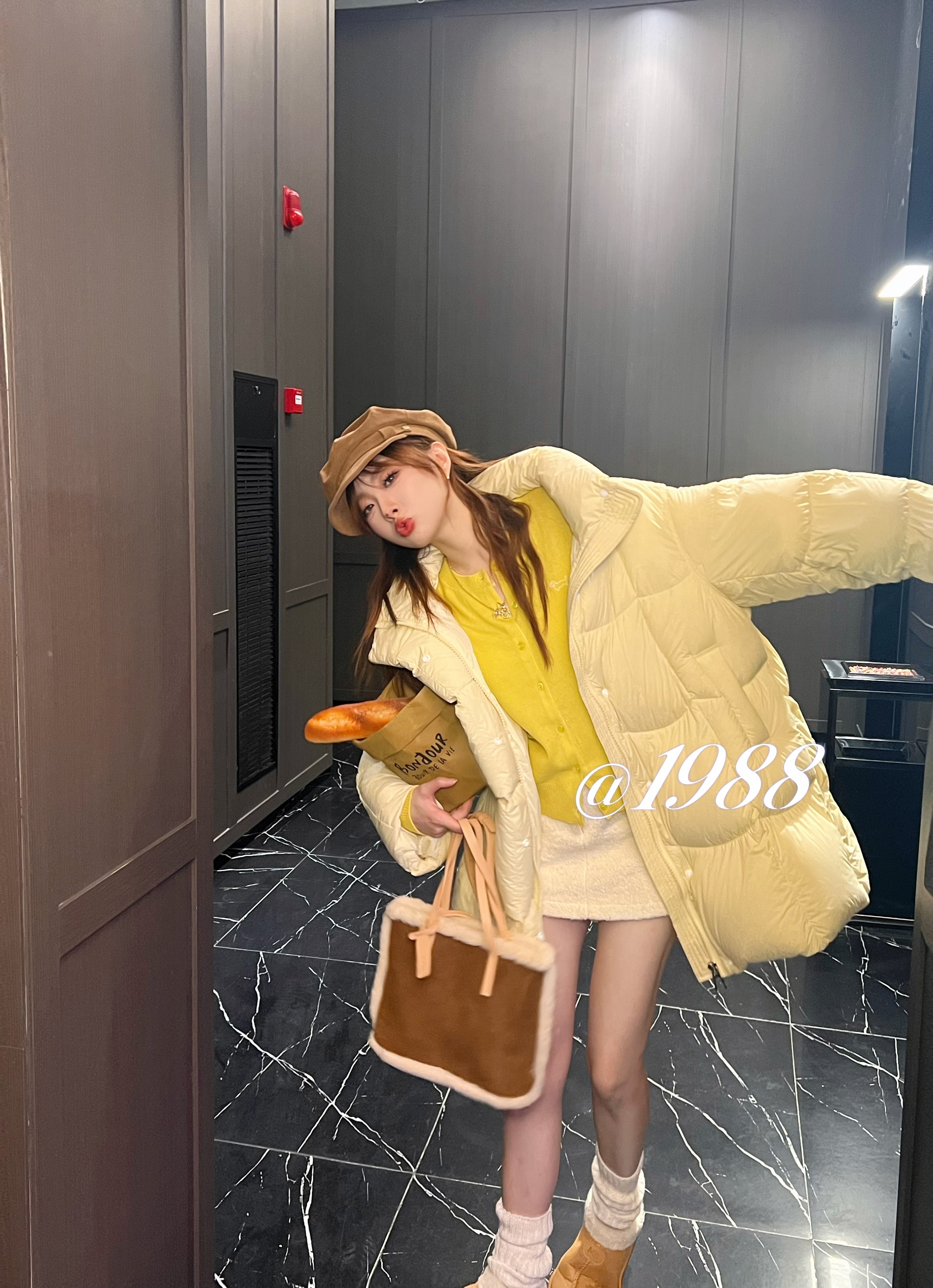 25冬季新品高品质超饱满A字娃娃中长款保暖羽绒服外套 娃娃款