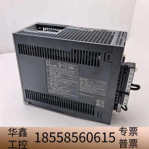 MR-J4-350B MR-J4-200B伺服驱动器，3