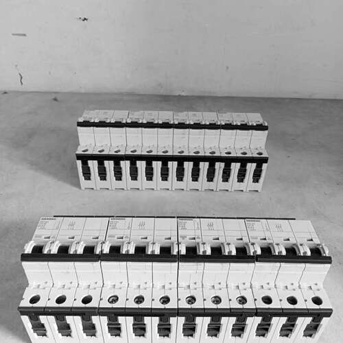 可维修西门子3P断路器：5SY43-MCB-D32C32议价