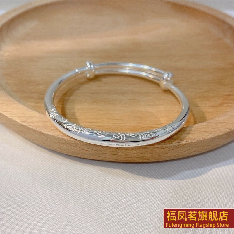 原创设计女银饰香港正生光面手镯