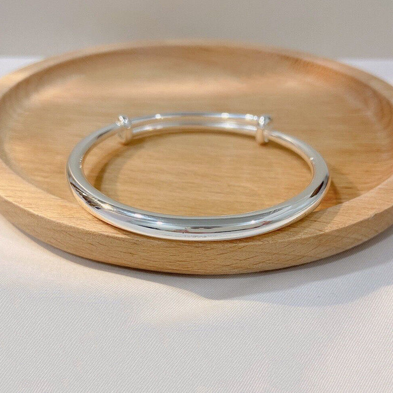 福凤茗银手镯女实心9999足银推拉纯银正品光面素圈送女友生日礼物