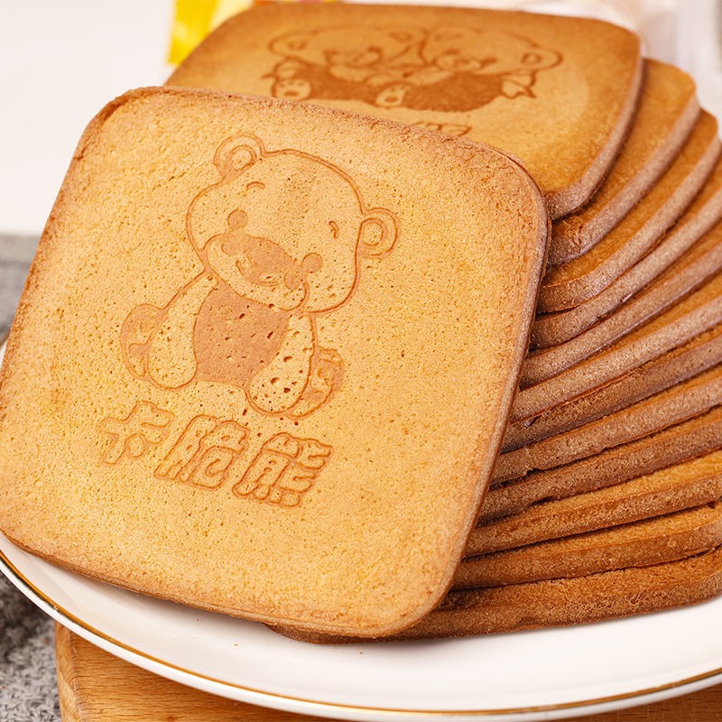 蜜松煎饼干卡脆熊鸡蛋味薄脆儿童代营养早餐整箱散装网红小吃零食