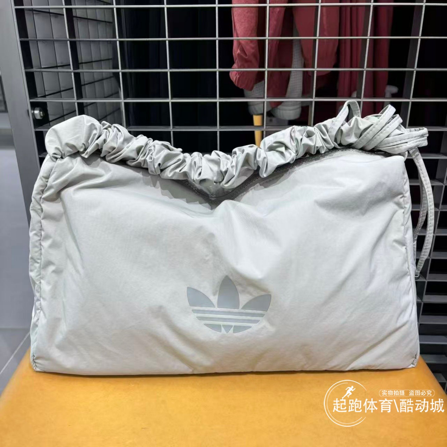 阿迪三叶草女云朵包拎包