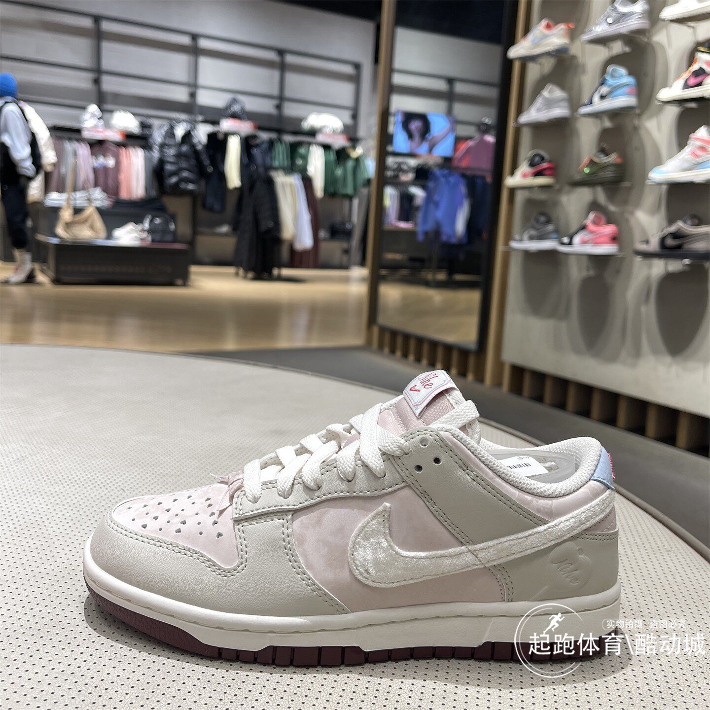 Nike耐克女子2026春季新款Dunk Low情人节心形经典运动板鞋IQ1145