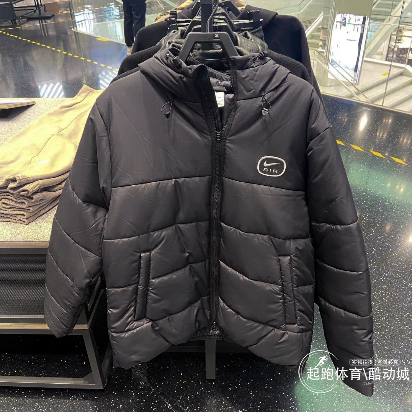 耐克男子运动休闲保暖防风棉服