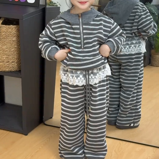 女童套装2026春秋新款中大童韩版条纹连帽卫衣阔腿裤两件套休闲潮