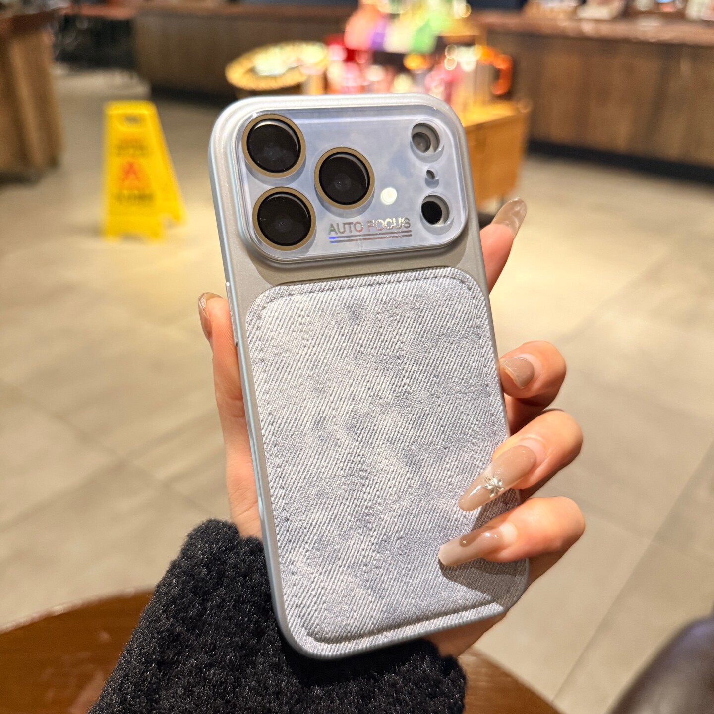 秒变大视窗适用iphone17promax手机壳苹果16pro新款浅蓝色牛仔纹素皮15镜头膜全包男女14PM情侣保护套高级感