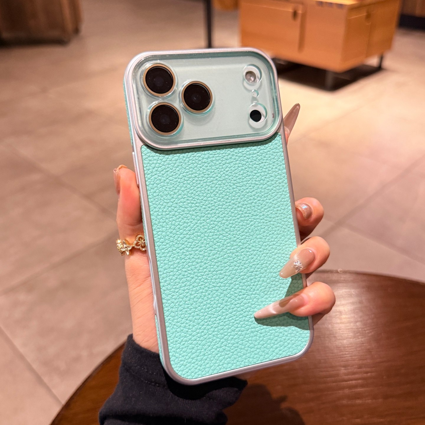 薄荷绿荔枝纹素皮适用苹果17promax手机壳iphone16pro新款透明绿色镜头15pro全包边14情侣简约高级13保护套女