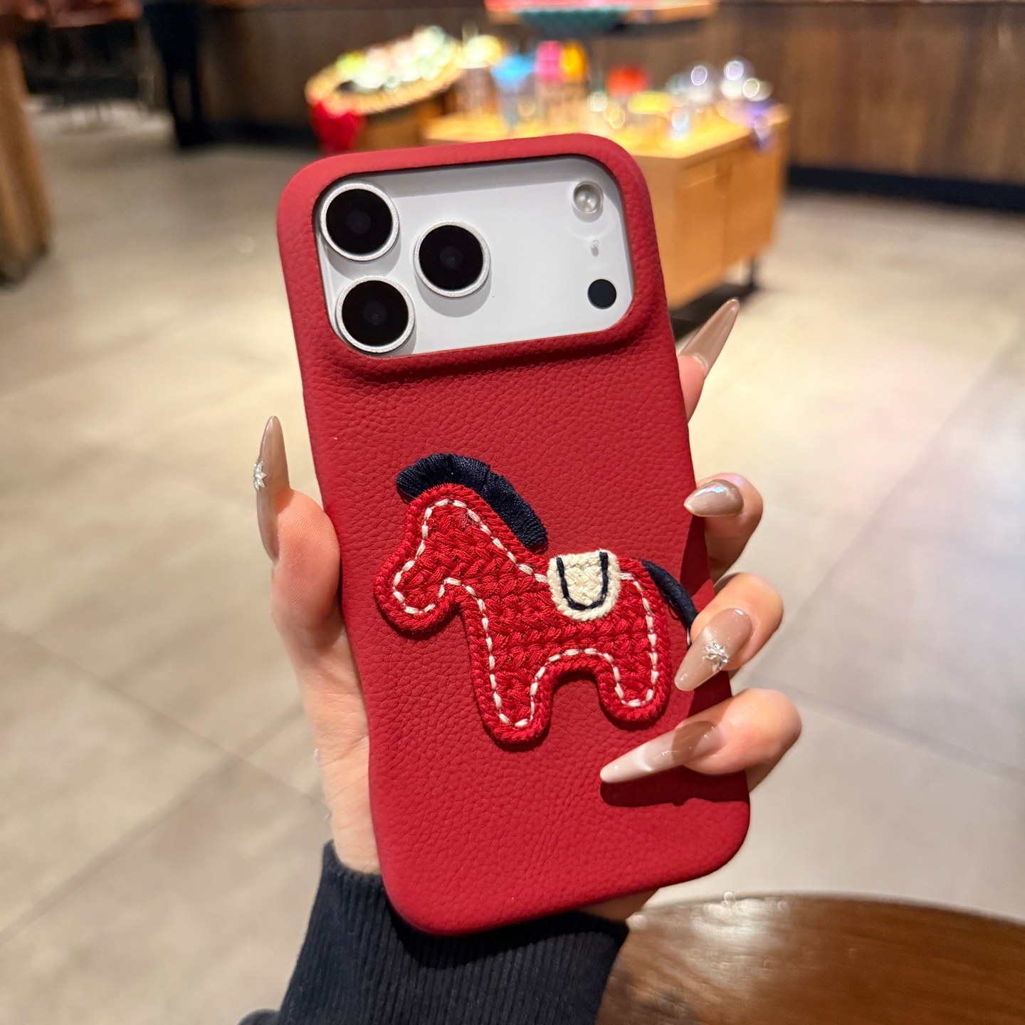 刺绣红马适用iphone17手机壳17promax苹果16pro马年2026新年款荔枝纹红色Air皮质高级15超火13情侣14保护套女,3C数码配件,手机保护套/壳,淘宝优惠券,粉丝福利购,淘宝优惠卷