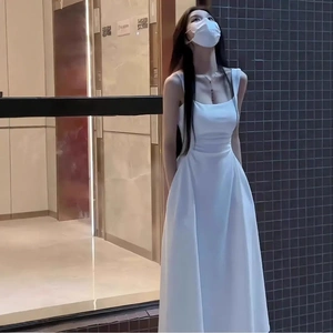 乐活屋级感初恋白色吊带连衣裙女夏装2025新款春款长裙子气质修身