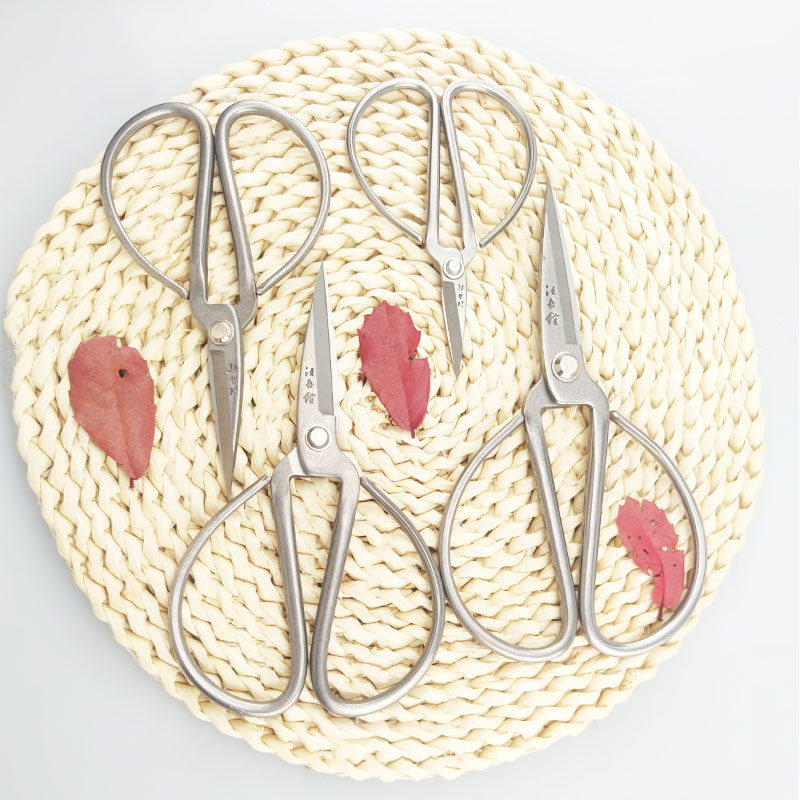 汪吾铨不锈钢家用翘头全钢一体民用手工专业剪纸裁缝剪布防锈剪刀,五金/工具,家用剪,淘宝优惠券,粉丝福利购,淘宝优惠卷