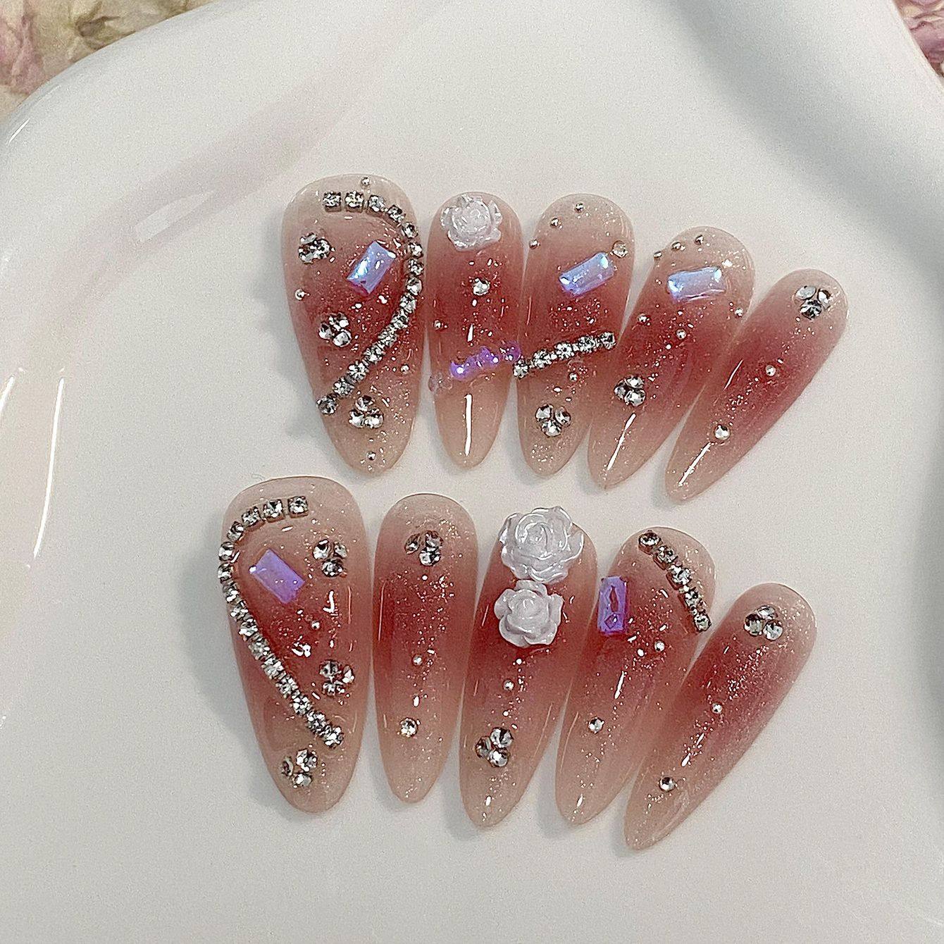 索马里高级杏仁猫眼甲满巴洛克山茶花气质穿戴显白光疗纯手工美甲,彩妆/香水/美妆工具,美甲工具,淘宝优惠券,粉丝福利购,淘宝优惠卷