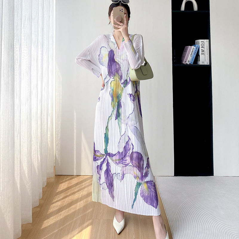 三宅连衣裙女2025春夏新款微胖穿搭印花显瘦高个子休闲褶皱长 809