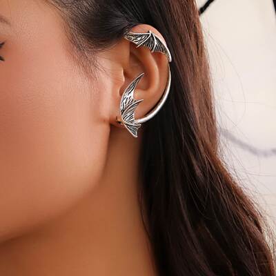 Punk Retro Ear Cuff Clips Bat Wing No Piercing Earring Women