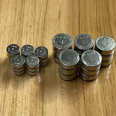 LR41/LR44纽扣电池小电子玩具灯