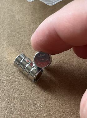 4粒连组LR41迷你工具多功能钳电筒纽扣电池AG3耳穴探测器电子电池