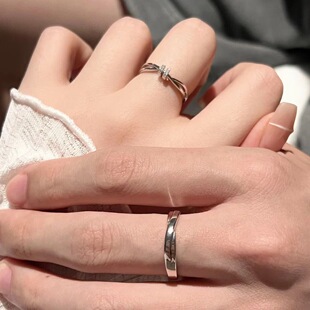 莫比乌斯爱意交织戒指情侣款男女一对戒轻奢小众设计可调节可水洗