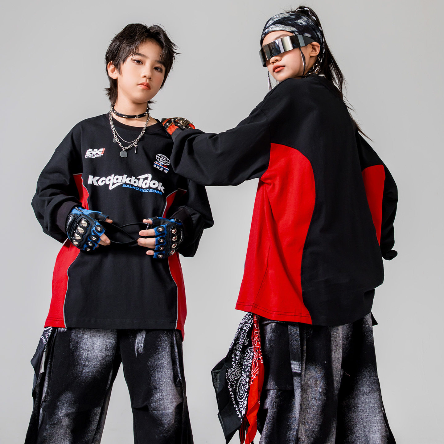 街舞儿童潮服男女童痞帅风潮酷炸街穿搭秋季架子鼓演出服2025新款