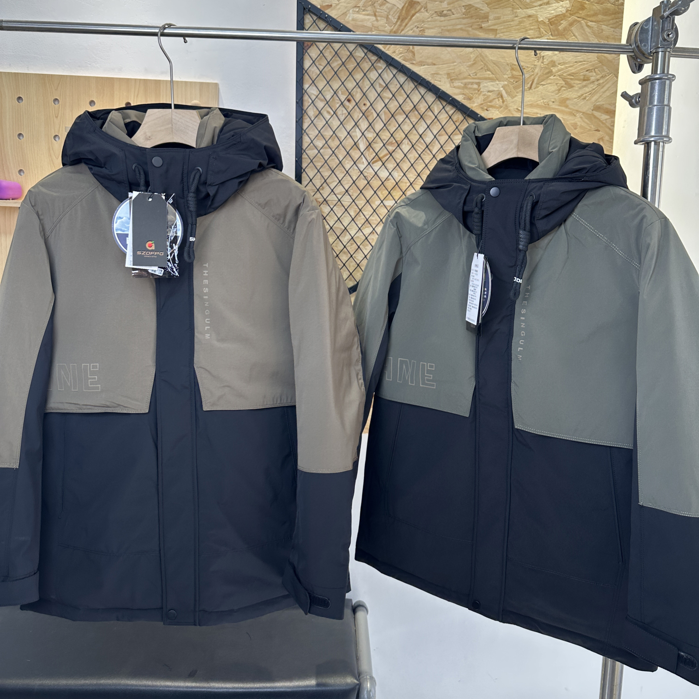 拼接羽绒服休闲百搭保暖外套男装