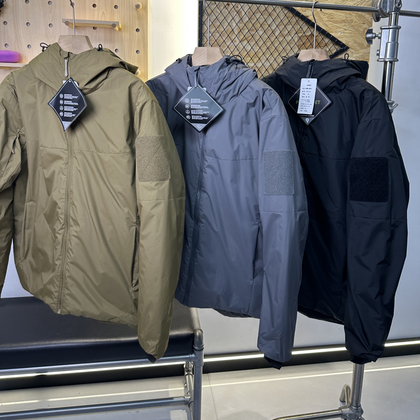 防风防泼水休闲运动连帽棉衣外套