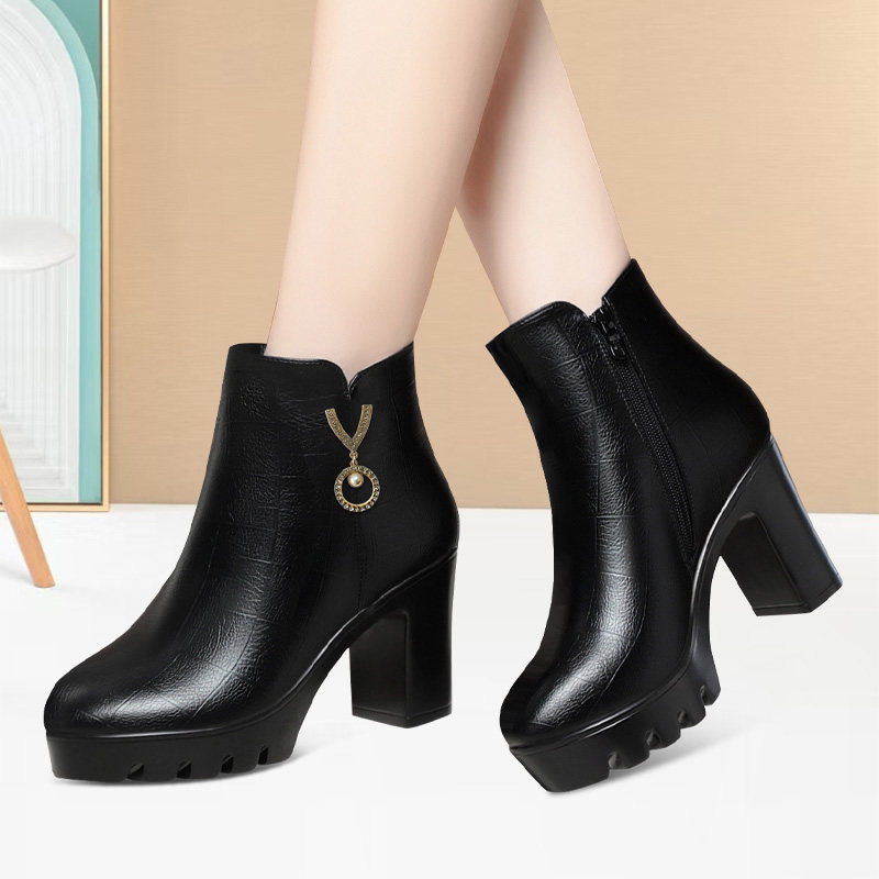 加绒旗袍走秀靴新款粗跟棉靴保暖女靴耐磨短筒靴中年防水台时装靴,女鞋,时装靴,淘宝优惠券,粉丝福利购,淘宝优惠卷