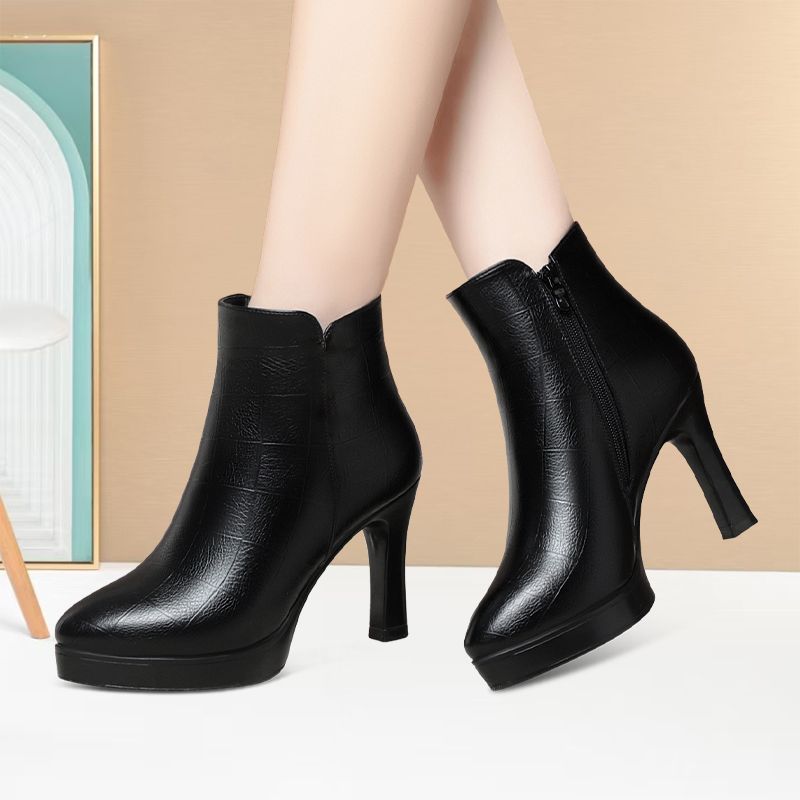 气质新款旗袍走秀靴耐磨时尚舒适女靴尖头高跟靴中年皮靴时尚靴子