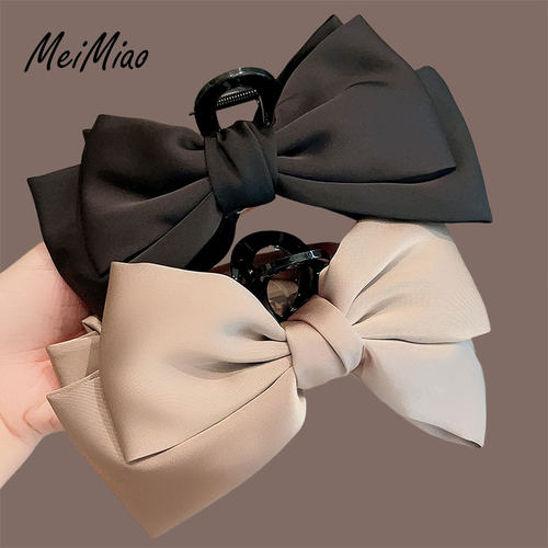 在逃公主黑色双层缎面发夹