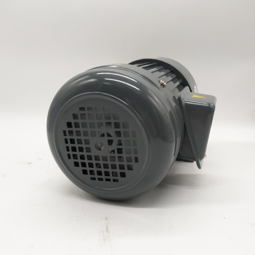 200W400W750W1.5W立式卧式小型齿轮减速电机三相380V刹车变频调速