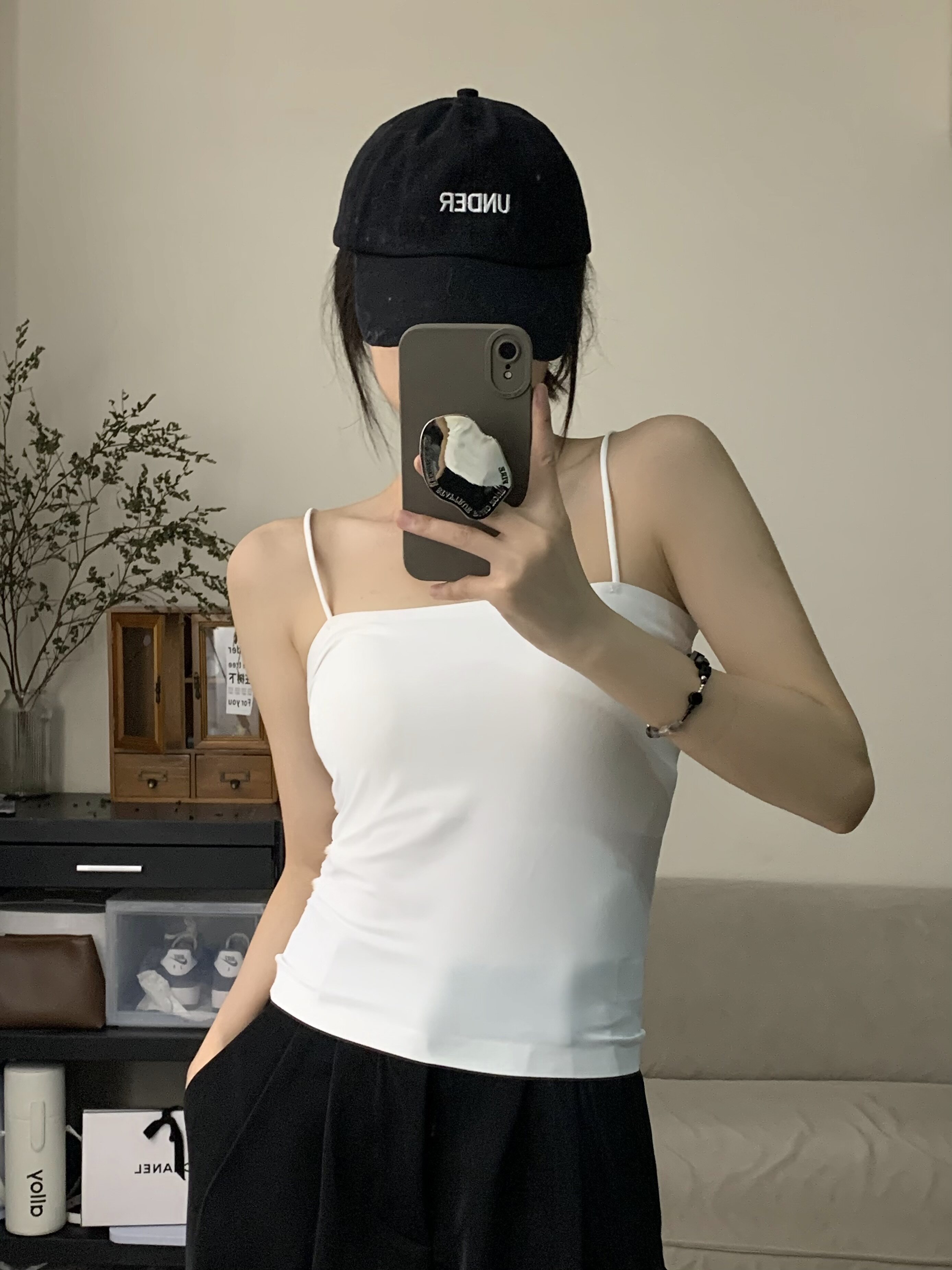 冰丝纯色吊带背心女一体式胸垫外穿美背上衣无钢圈打底抹胸内衣