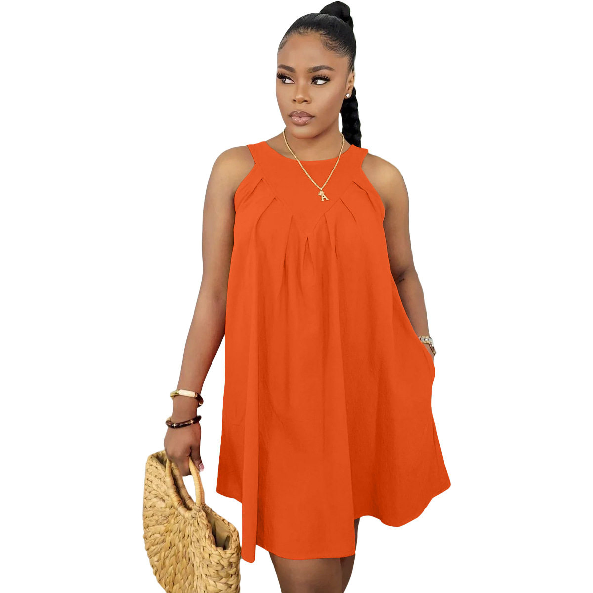 Solid color sleeveless loose fitting dress纯色无袖宽松连衣裙