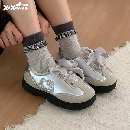 细细条 网红小白鞋德训鞋正版HelloKitty加绒女冬季防滑板鞋棉鞋