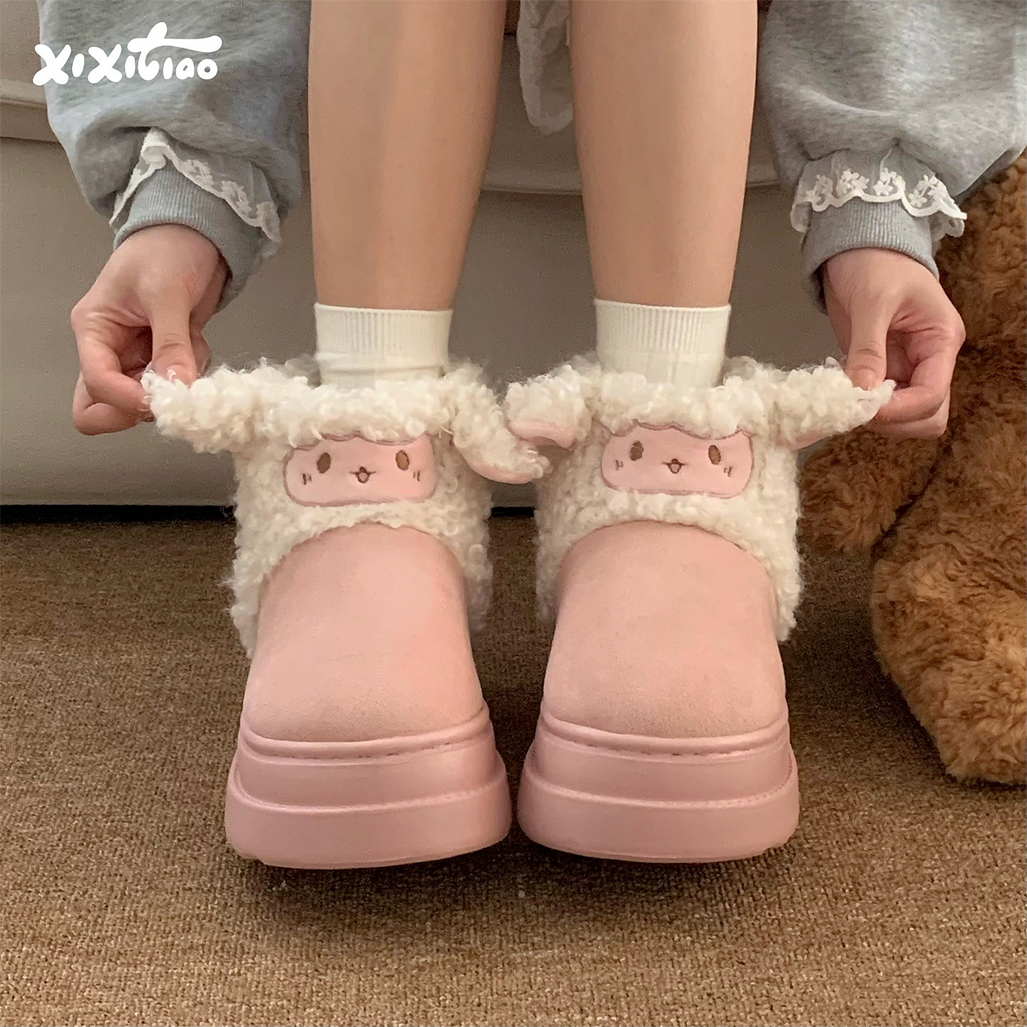 细细条 雪地靴女可爱卷毛小羊冬季时尚外穿保暖防滑软萌短筒棉靴,女鞋,时尚雪地靴,淘宝优惠券,粉丝福利购,淘宝优惠卷