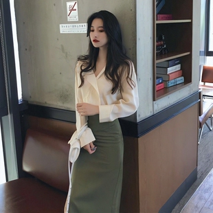 女神范套装女春秋款御姐气质Chic百搭修身上衣+裙子两件套女2026