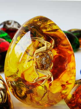 真螃蟹琥珀饰品吊坠挂件人造琥珀