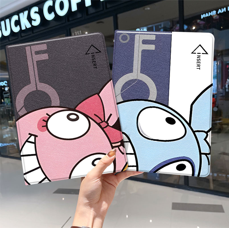 内壳软硅胶材质。舒适手感，四角防摔。