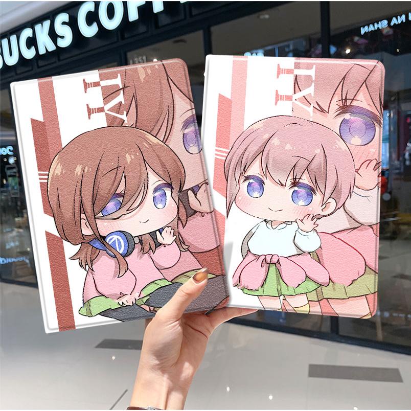 内壳软硅胶材质。舒适手感，四角防摔。