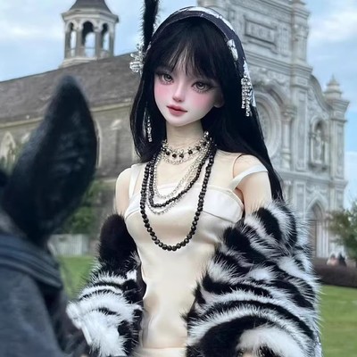 现代婚纱精致娃娃盲盒福袋手办关节可动豪华可换装桌面摆件人偶女