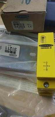 Q8562E-B（发射器）Q85BB62R-T9-B（接收器）邦纳对射传感器询价