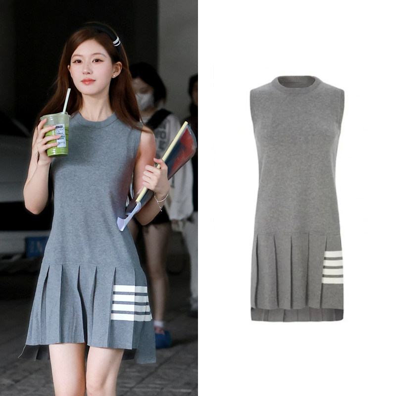 灰色无袖针织连衣裙圆领背心短裙