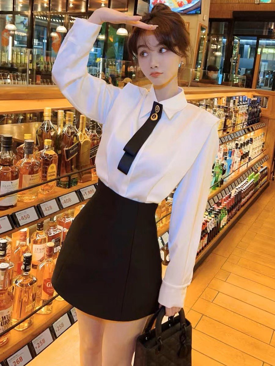 卡卡女装官方旗舰正品半身裙短裙
