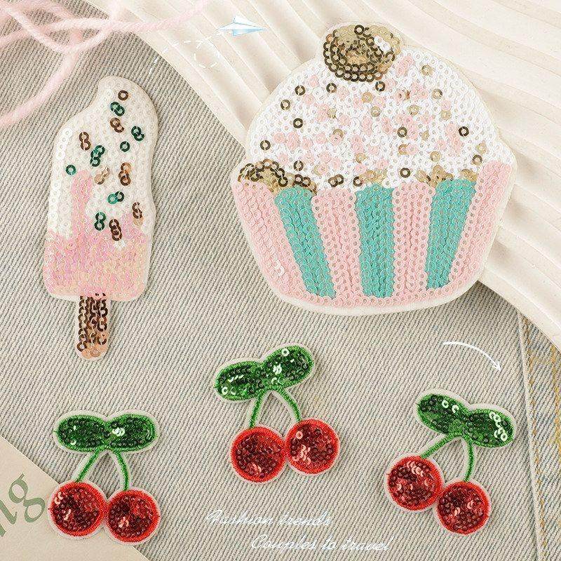 衣帽徽章辅料自草莓刺绣樱桃补丁贴电脑布贴绣花表贴粘亮片蛋糕,居家布艺,布贴,淘宝优惠券,粉丝福利购,淘宝优惠卷