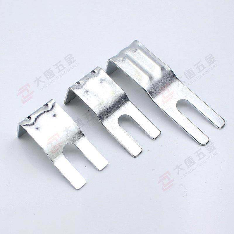 桥架7字扣 插接式七字扣锁 免免孔桥架盖板卡扣线槽盖板卡子