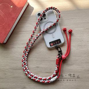2025年新年红色欧洲防抢可调节长度四股编织手机斜挎挂绳新款斜跨侧背可背式包带加长挂脖挂肩金属夹片结实